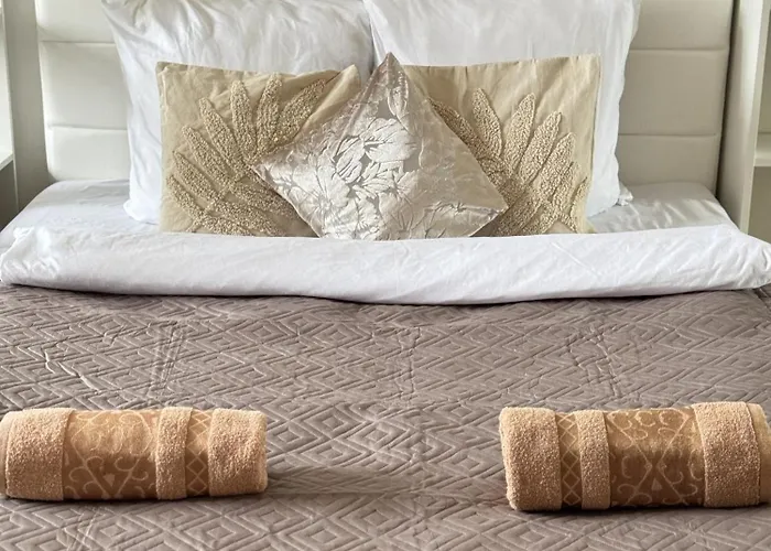 Panorama Balcony Danube River Great Market Hall Boedapest